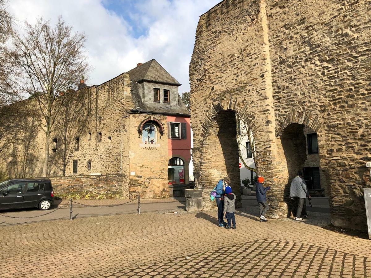 Ferienwohnung "Am Ochsentor" Andernach Exterior foto